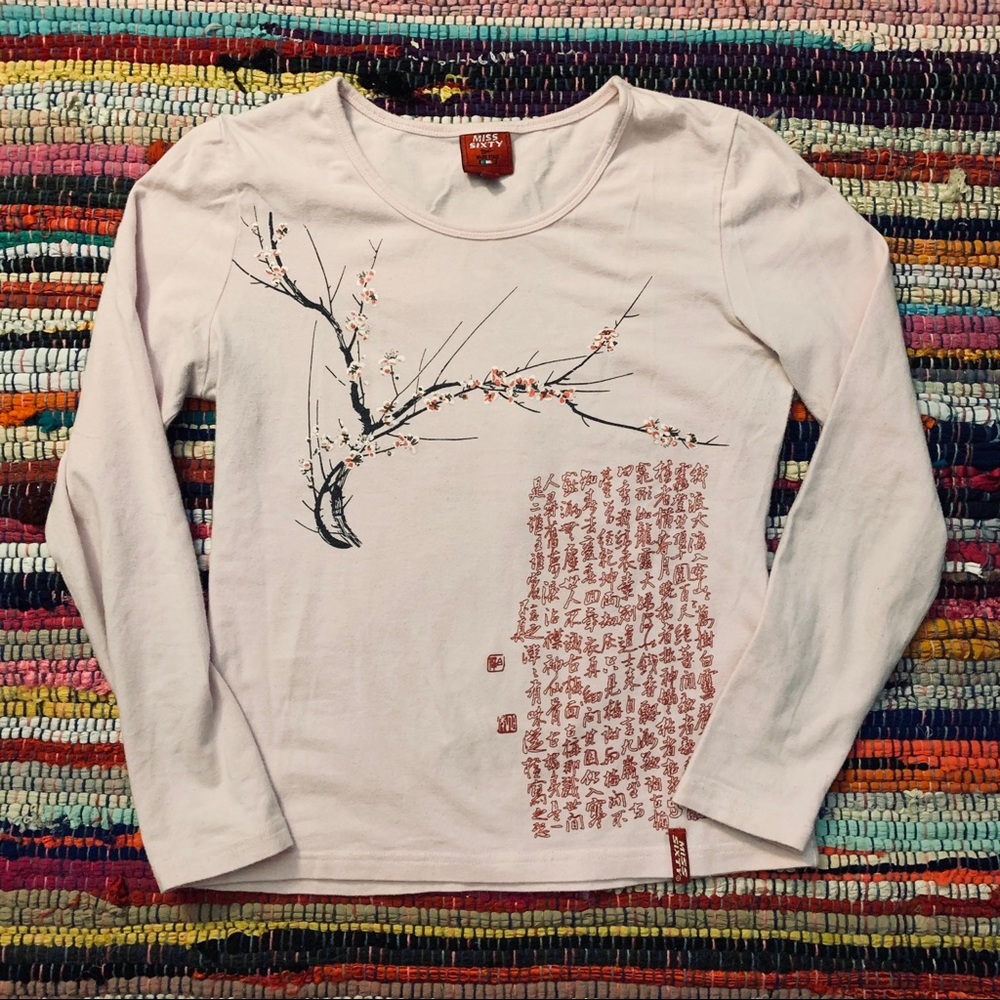 💛 2 for $13 💛 90’s miss sixty cherry blossom